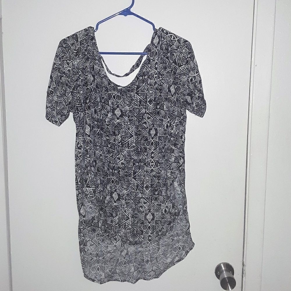 3/$20 Sale H.I.P. Penguin Tail Top